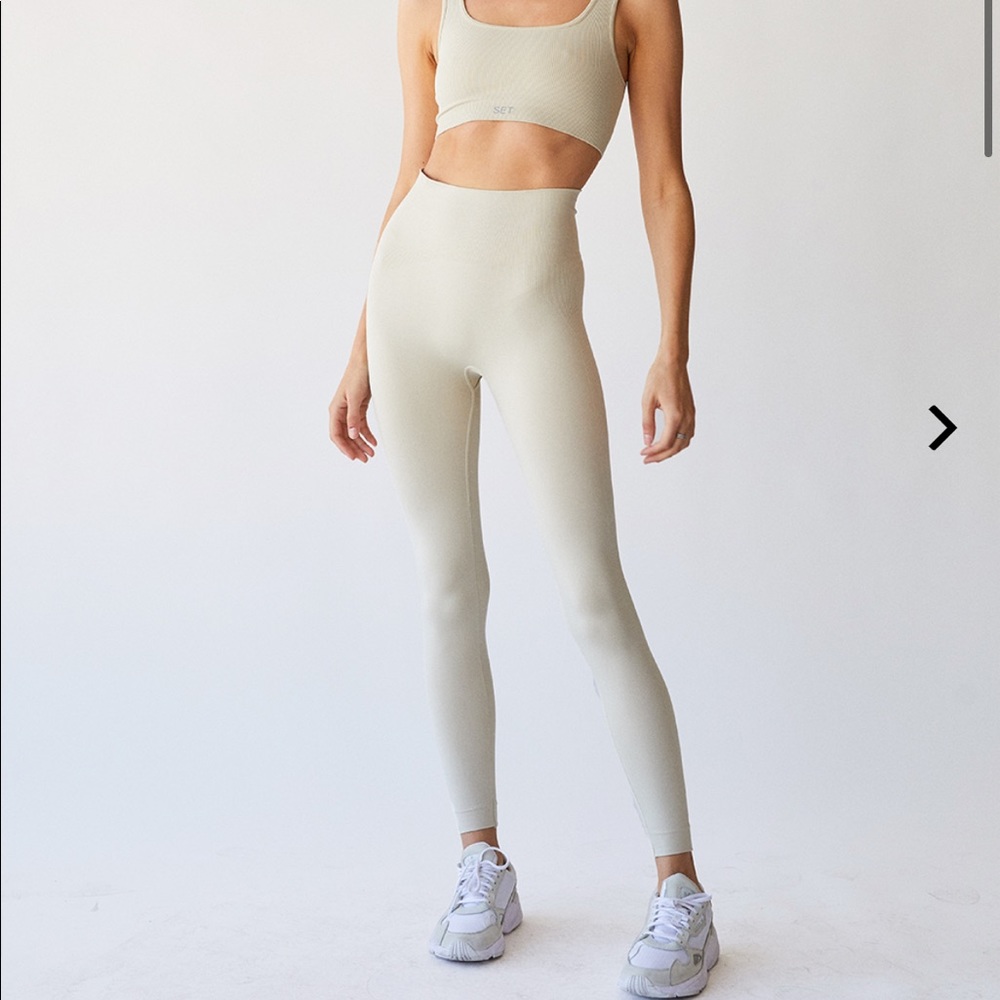 SET Active OatMilk Leggings
